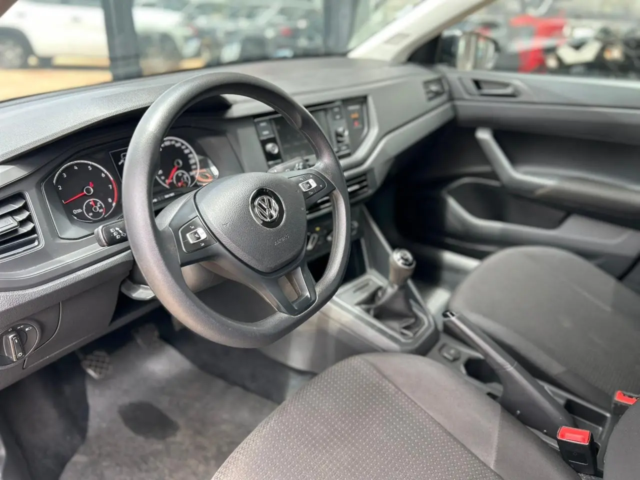 VOLKSWAGEN Virtus - Foto