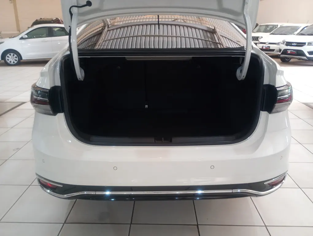 VOLKSWAGEN Virtus - Miniatura