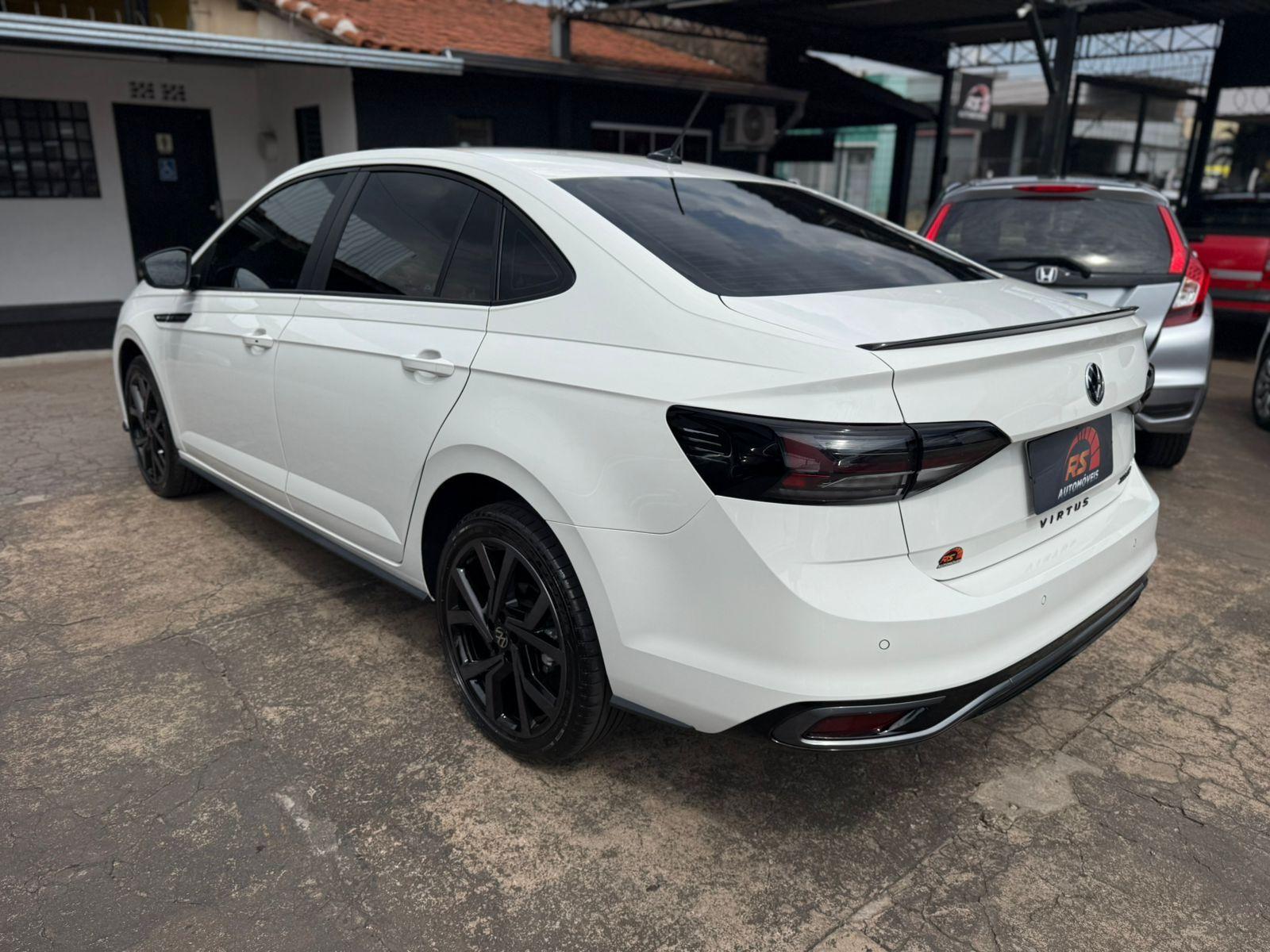 VOLKSWAGEN Virtus - Foto