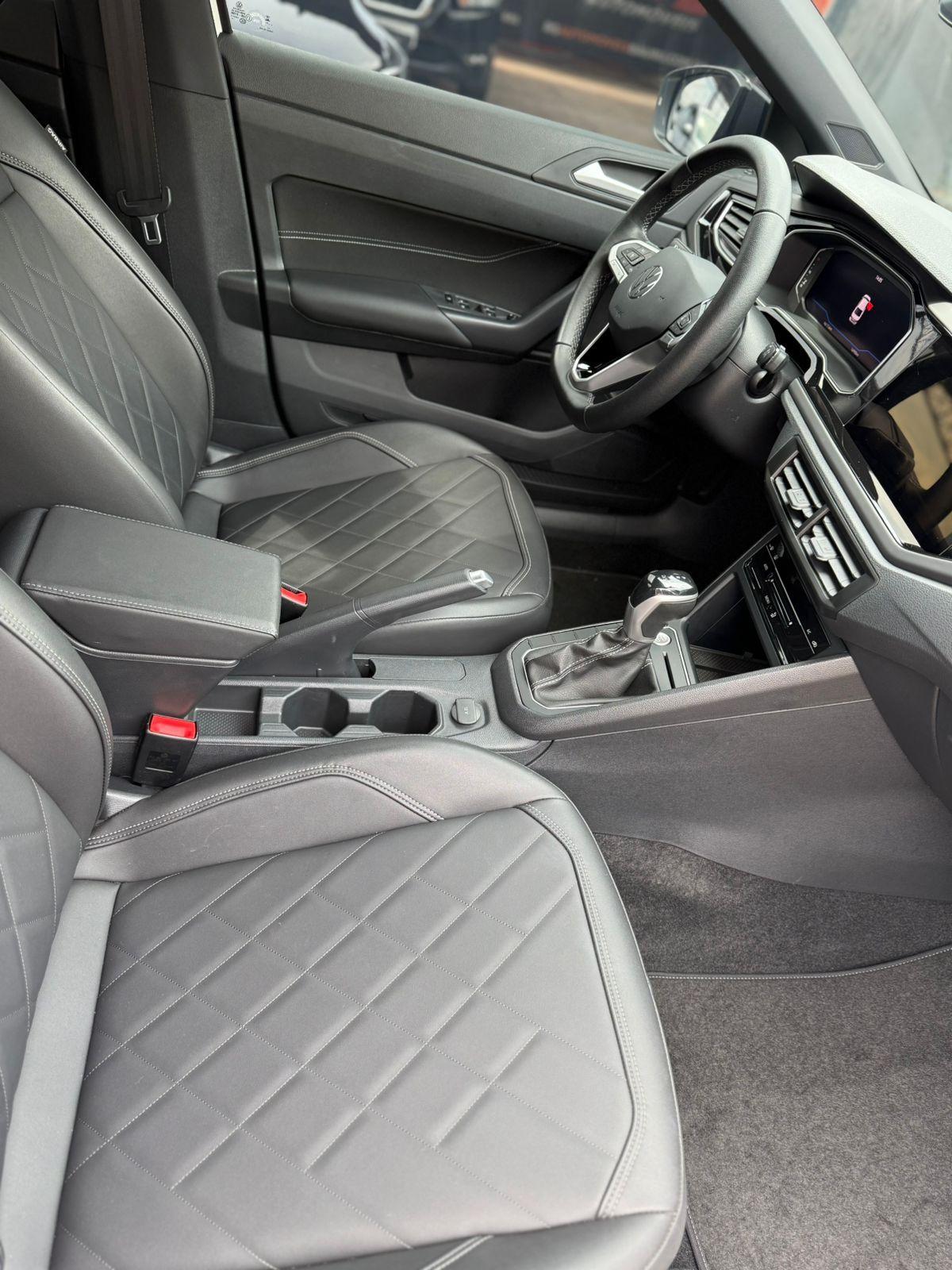 VOLKSWAGEN Virtus - Foto