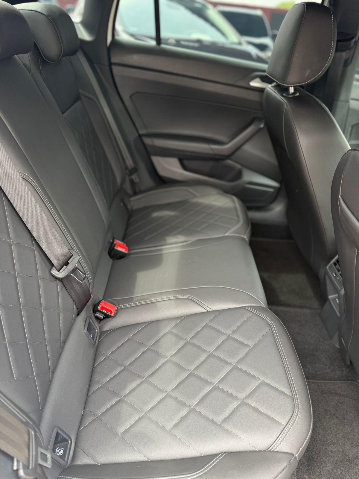 VOLKSWAGEN Virtus - Foto