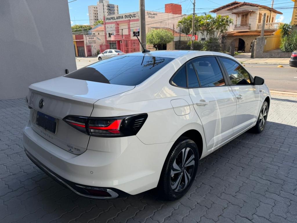 VOLKSWAGEN Virtus - Foto