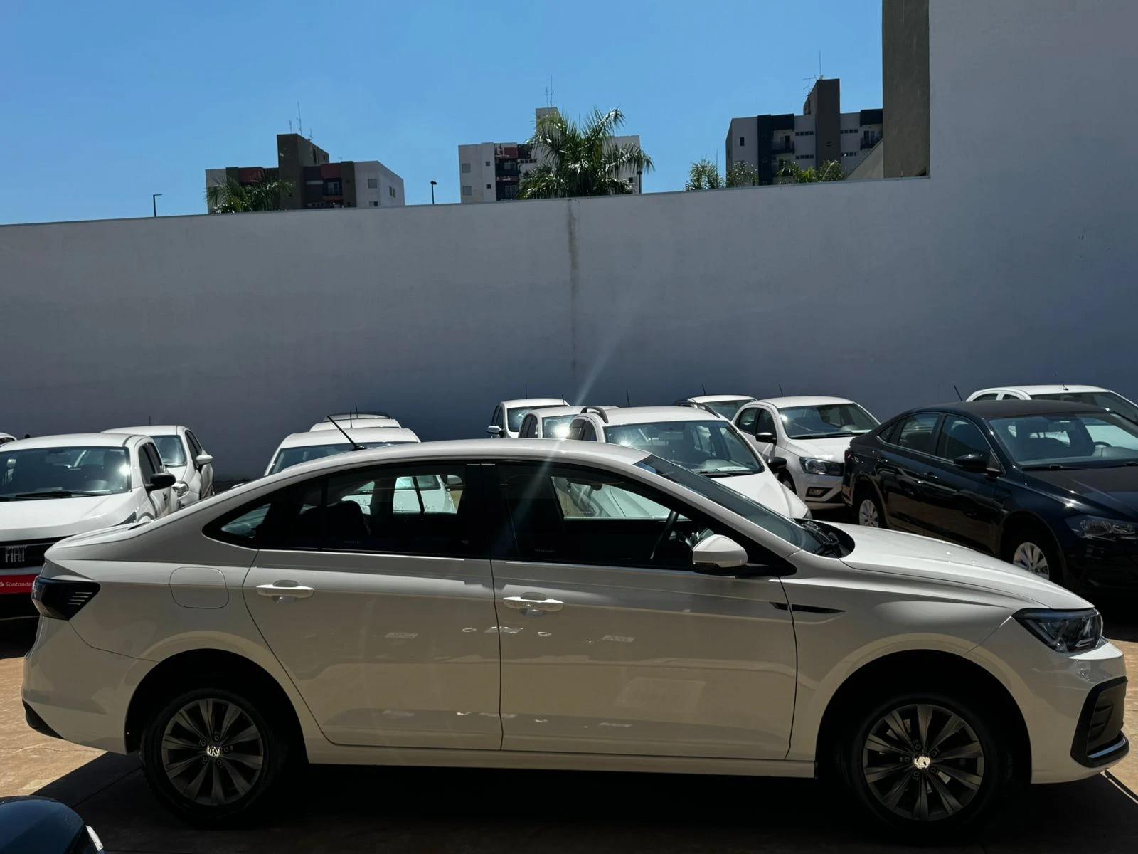 VOLKSWAGEN Virtus - Foto