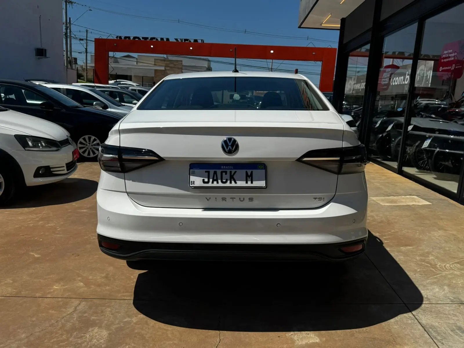 VOLKSWAGEN Virtus - Foto