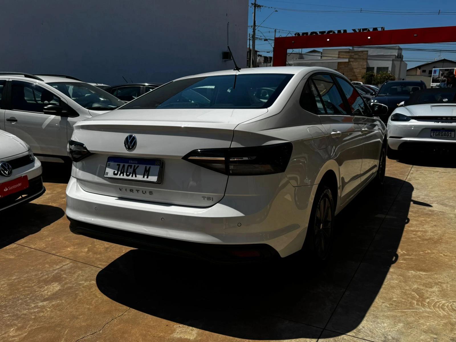 VOLKSWAGEN Virtus - Foto