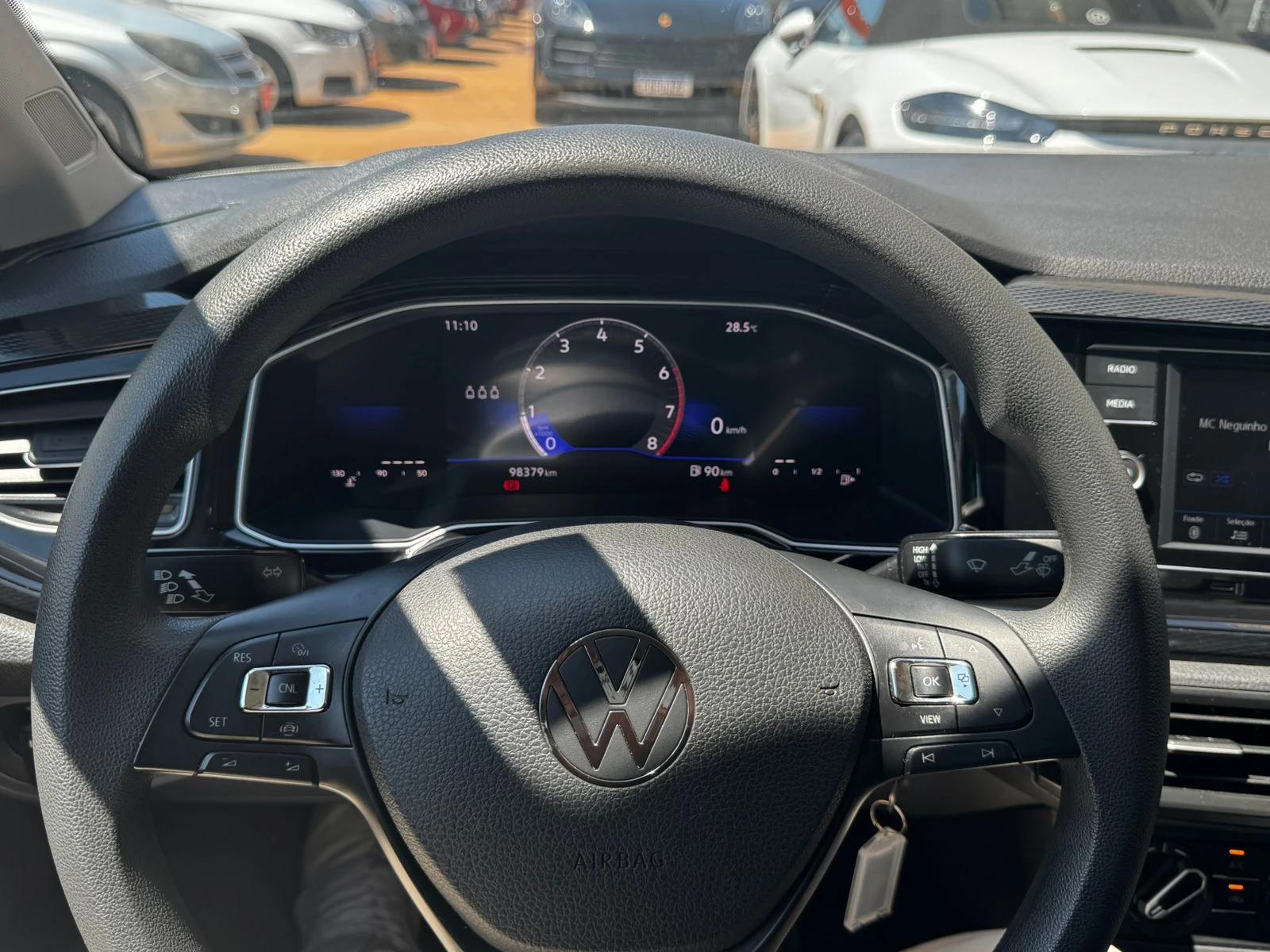 VOLKSWAGEN Virtus - Foto
