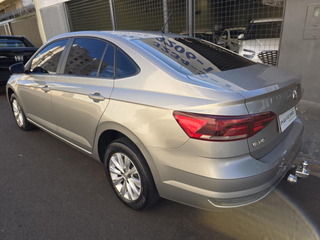 VOLKSWAGEN Virtus - Foto