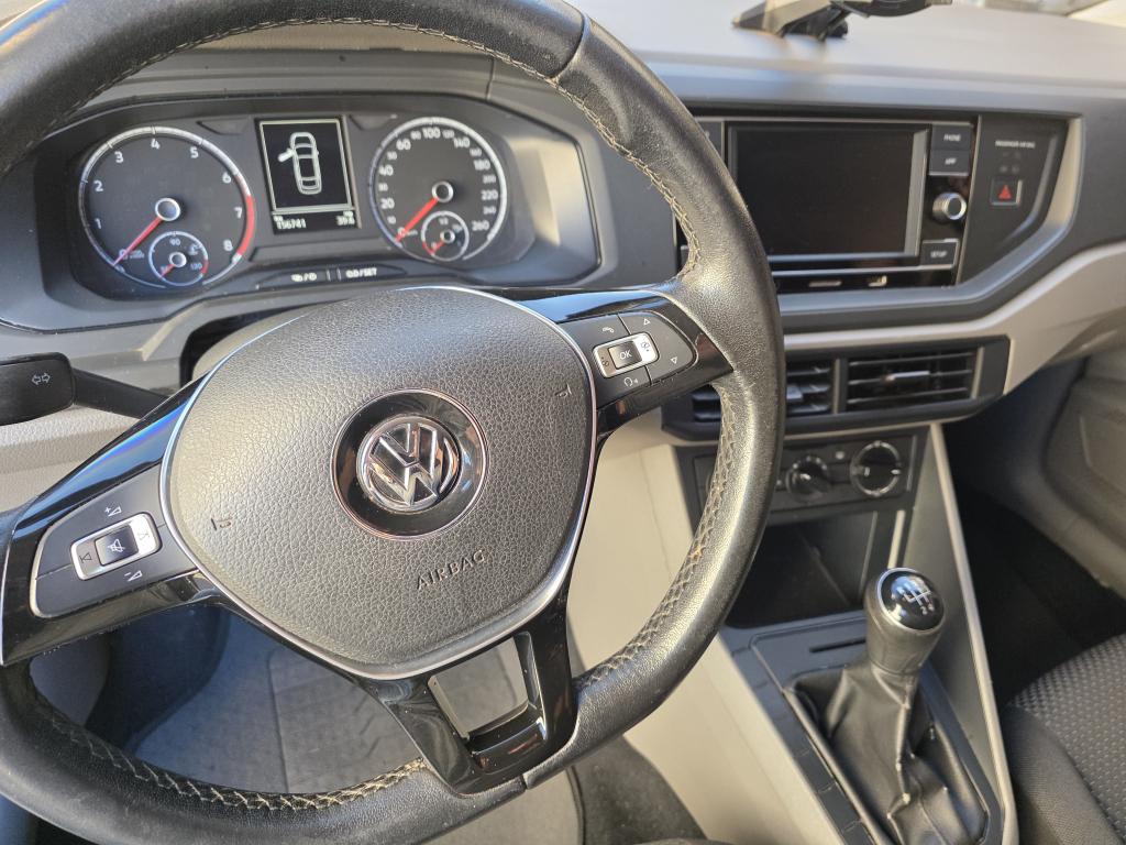 VOLKSWAGEN Virtus - Foto