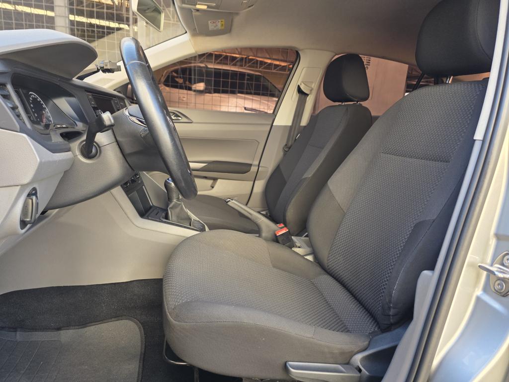 VOLKSWAGEN Virtus - Foto