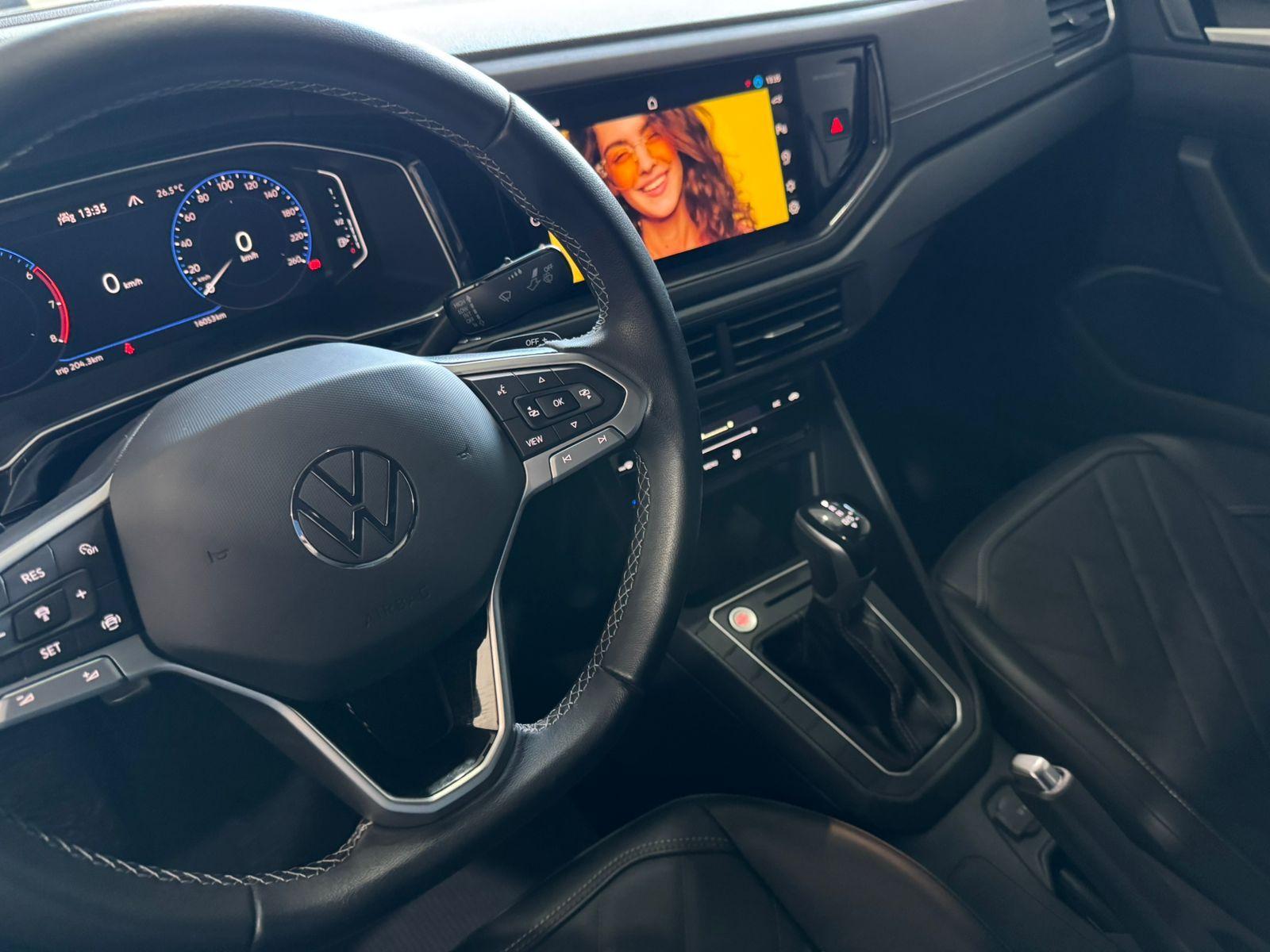 VOLKSWAGEN Virtus - Foto