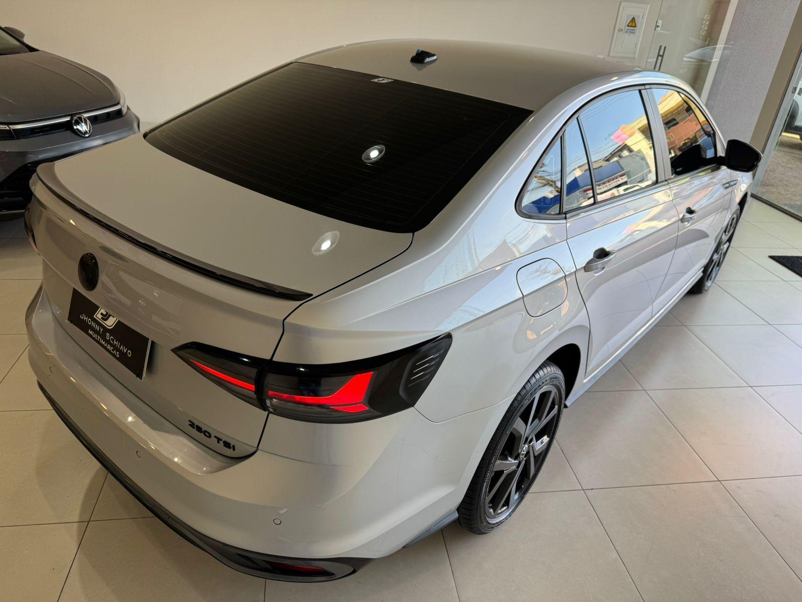 VOLKSWAGEN Virtus - Foto