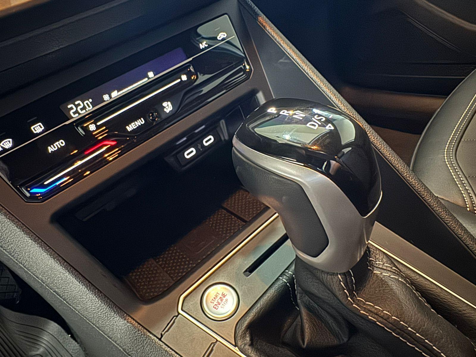 VOLKSWAGEN Virtus - Foto