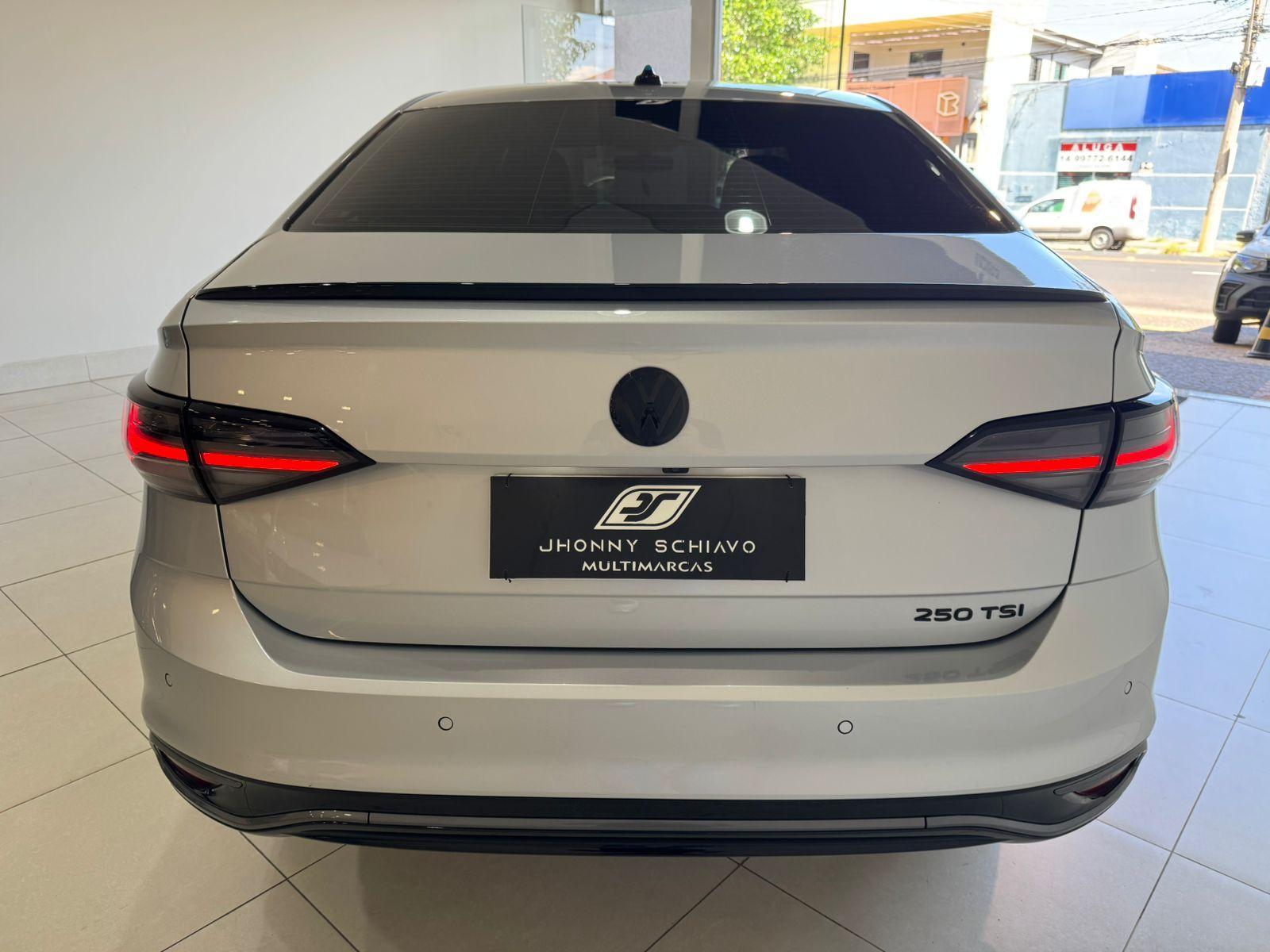 VOLKSWAGEN Virtus - Foto