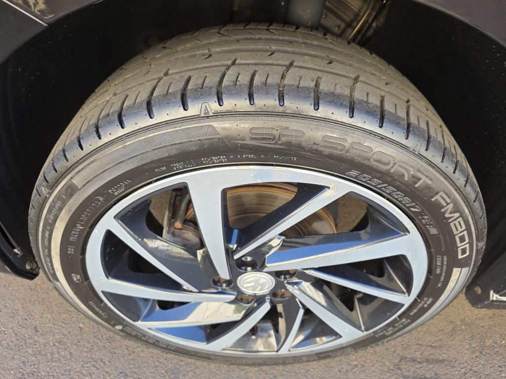 VOLKSWAGEN Virtus - Foto