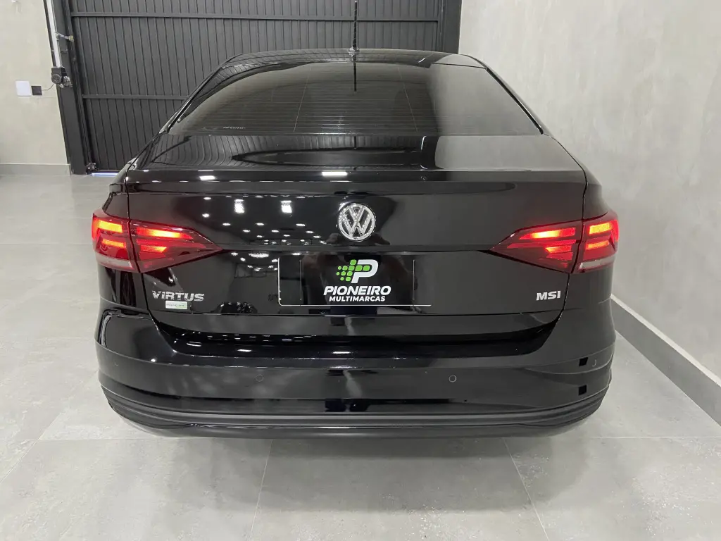 VOLKSWAGEN Virtus - Foto