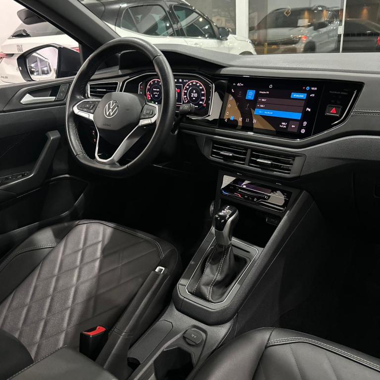 VOLKSWAGEN Virtus - Foto