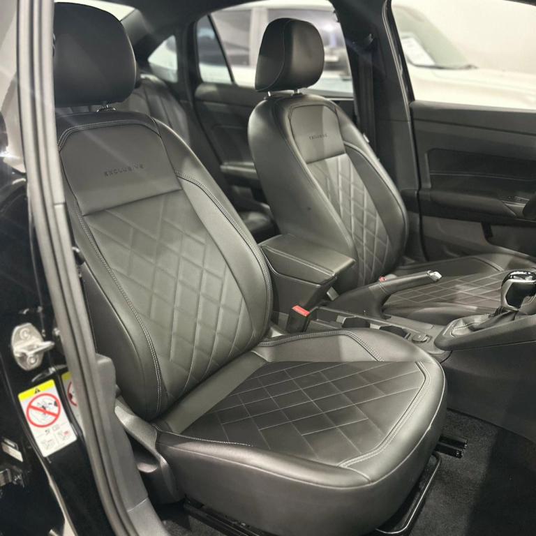 VOLKSWAGEN Virtus - Foto