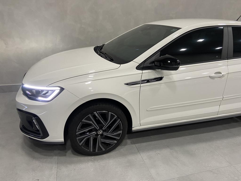 VOLKSWAGEN Virtus - Foto