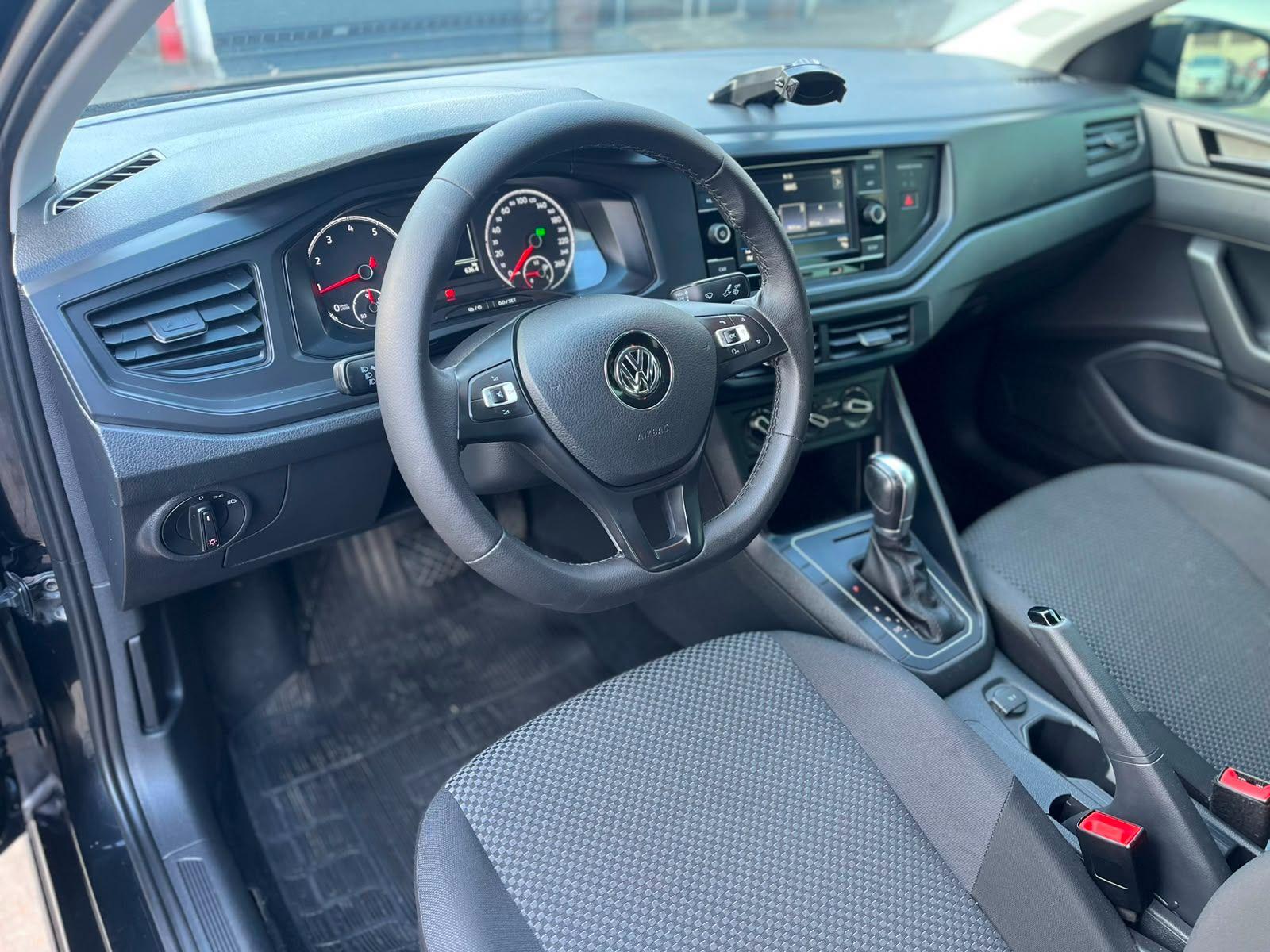 VOLKSWAGEN Virtus - Foto