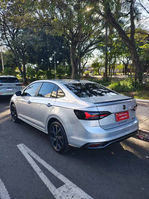 VOLKSWAGEN Virtus - Foto