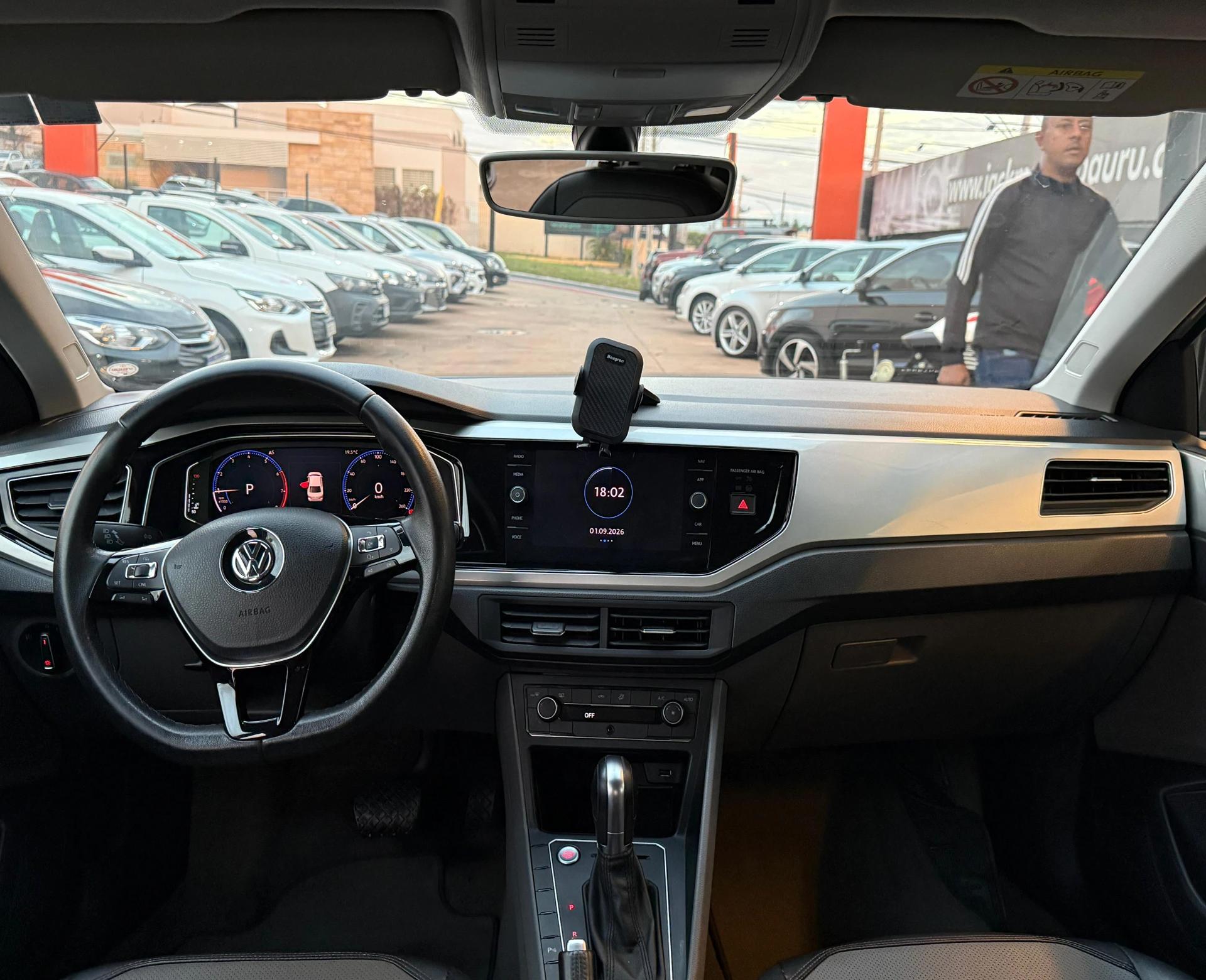 VOLKSWAGEN Virtus - Foto