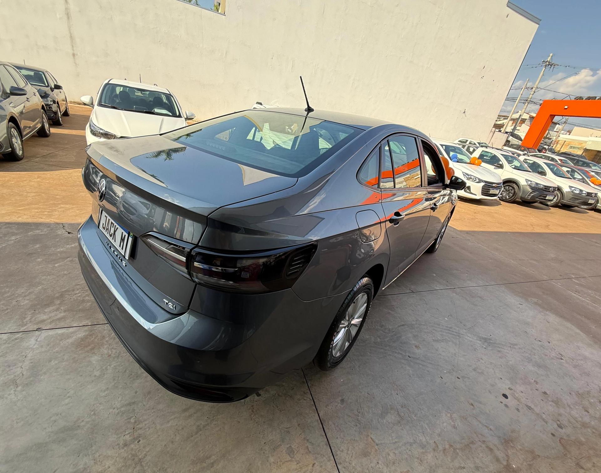 VOLKSWAGEN Virtus - Foto