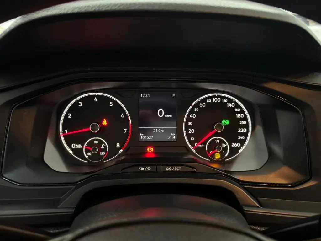VOLKSWAGEN Virtus - Foto