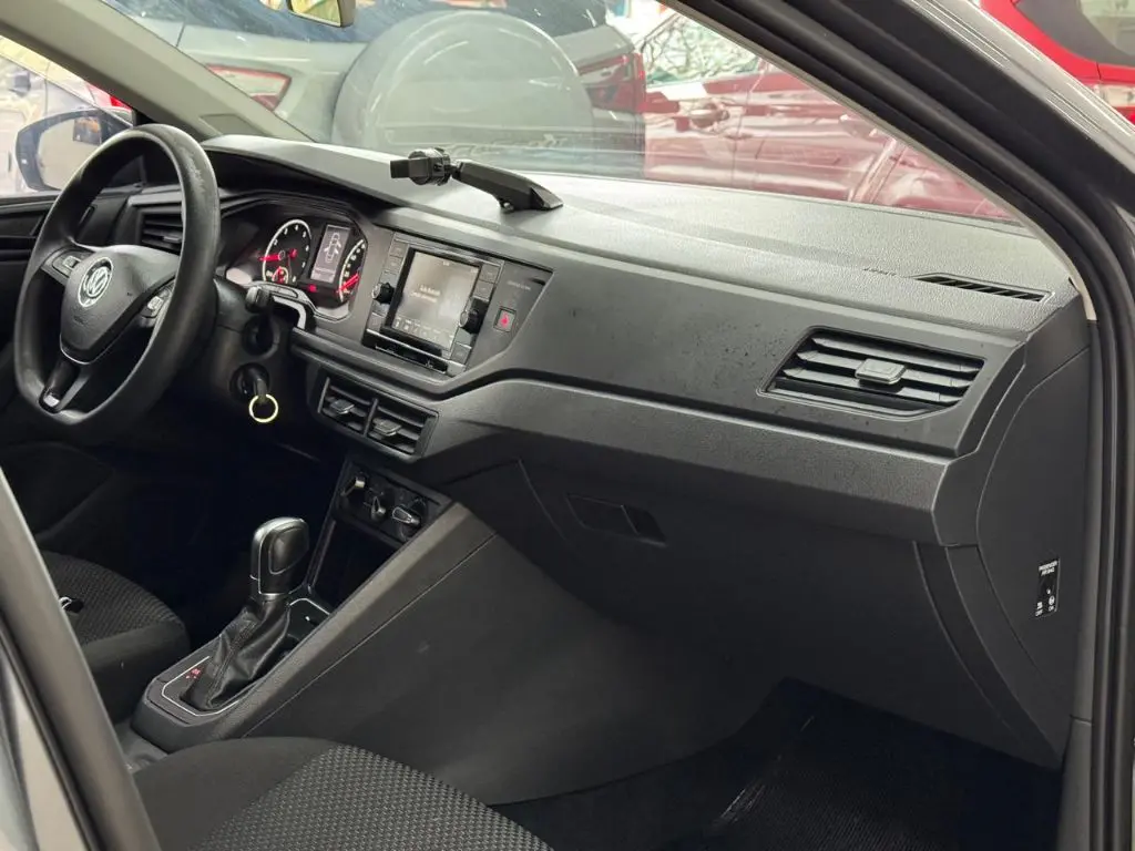 VOLKSWAGEN Virtus - Foto