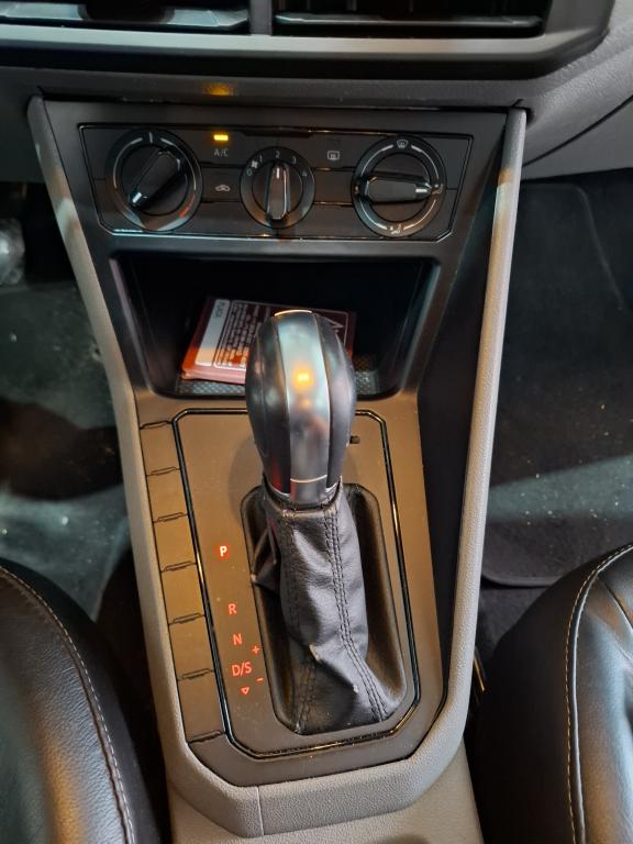 VOLKSWAGEN Virtus - Foto