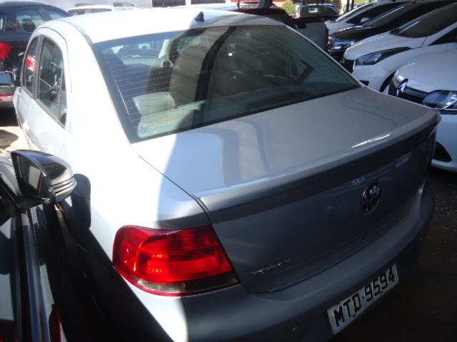 VOLKSWAGEN Voyage - Foto