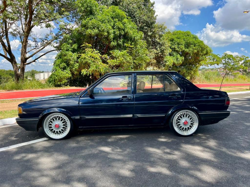 VOLKSWAGEN Voyage - Foto