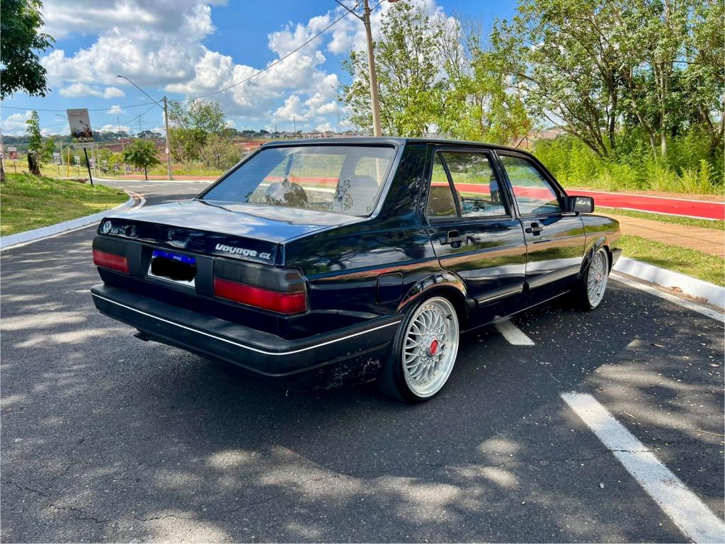 VOLKSWAGEN Voyage - Foto