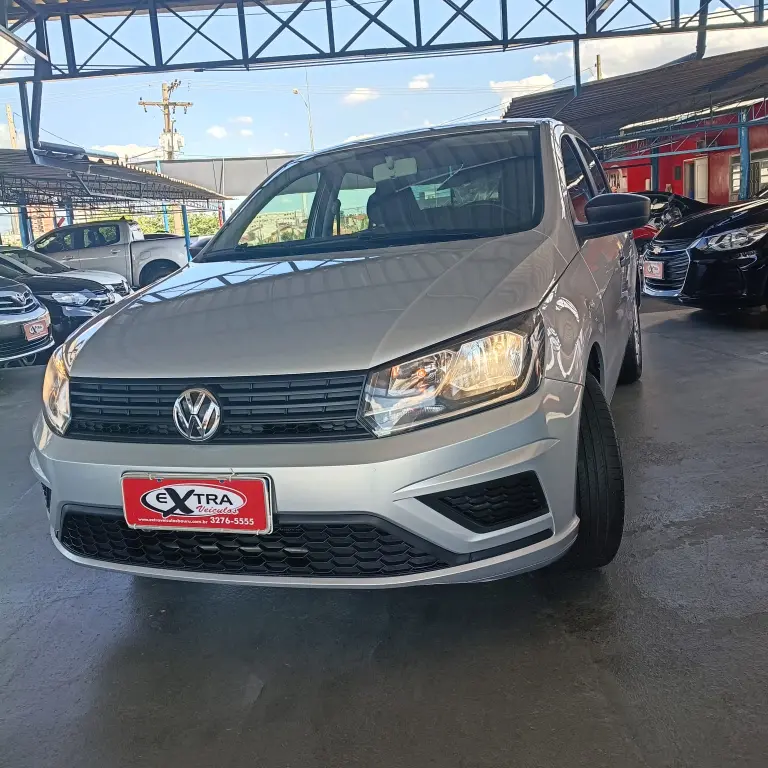 VOLKSWAGEN Voyage - Foto