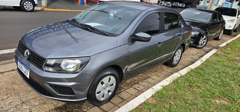 VOLKSWAGEN Voyage - Foto