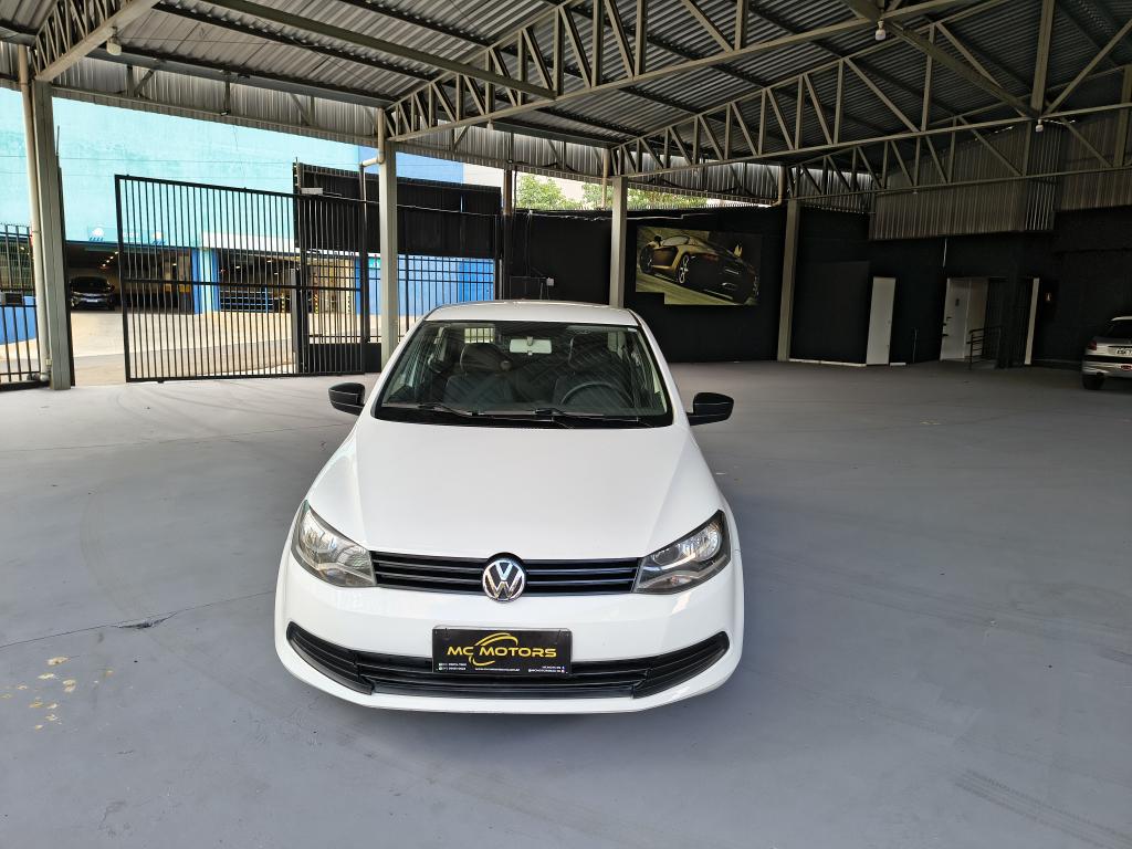 VOLKSWAGEN Voyage - Foto