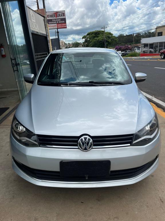 VOLKSWAGEN Voyage - Foto