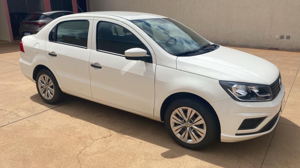 VOLKSWAGEN Voyage - Foto