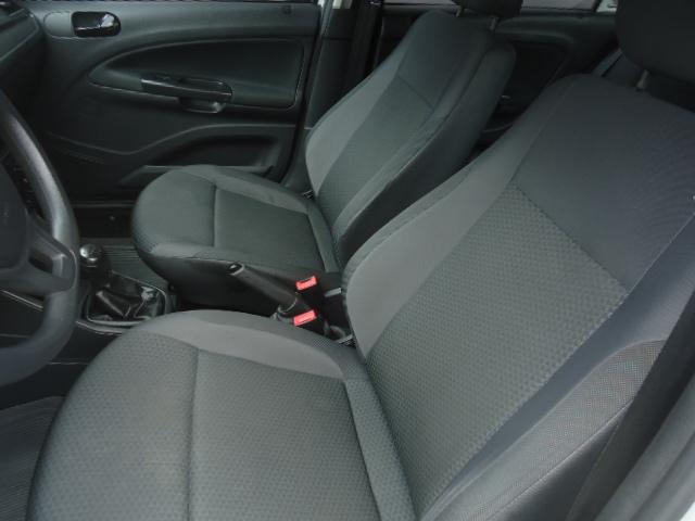 VOLKSWAGEN Voyage - Foto