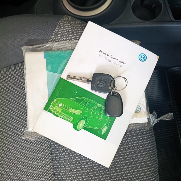 VOLKSWAGEN Voyage - Foto