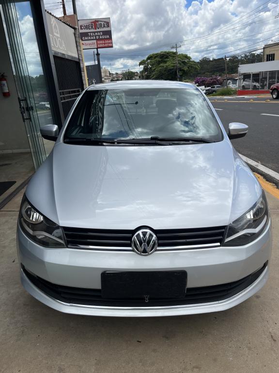 VOLKSWAGEN Voyage - Foto