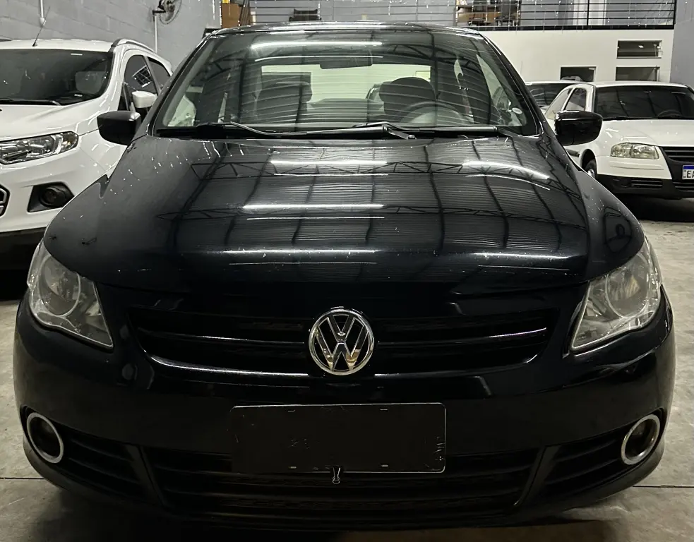 VOLKSWAGEN Voyage - Foto