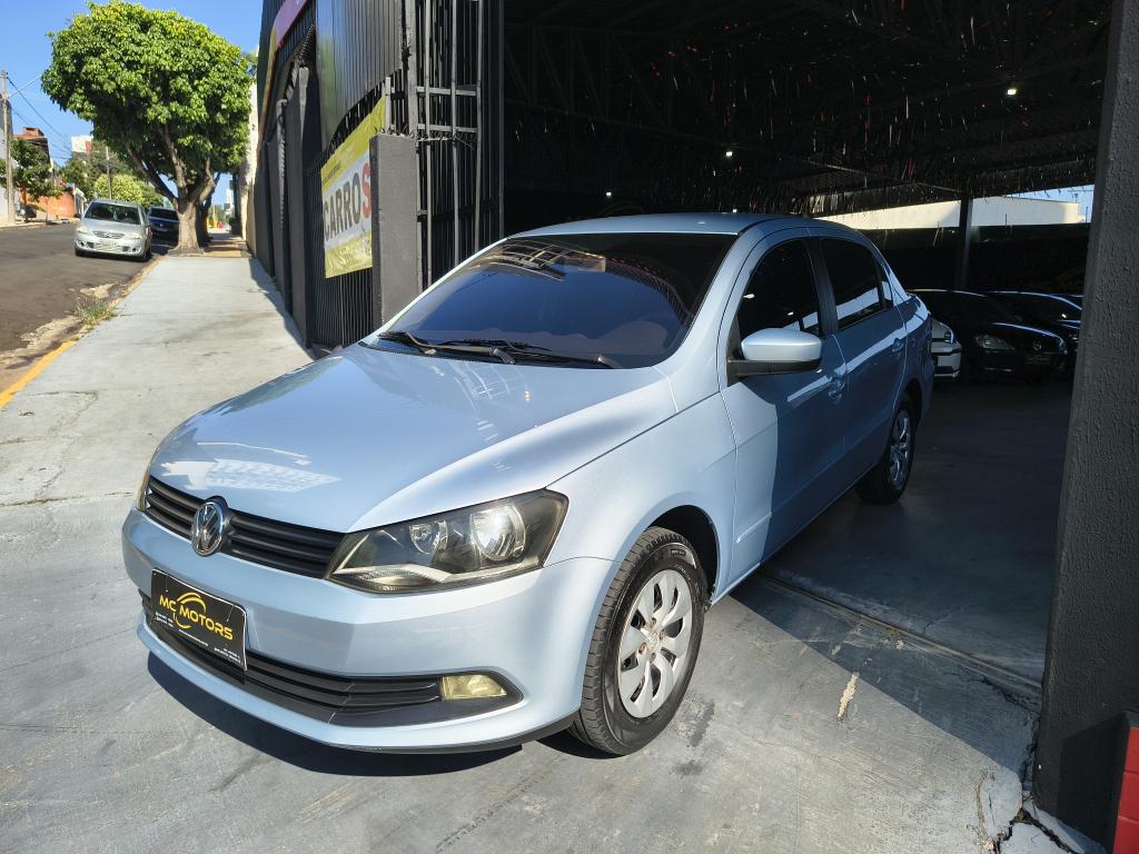 VOLKSWAGEN Voyage - Foto