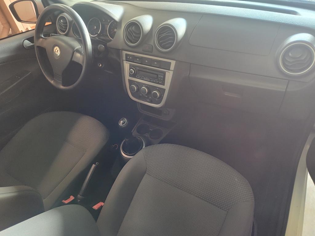 VOLKSWAGEN Voyage - Foto