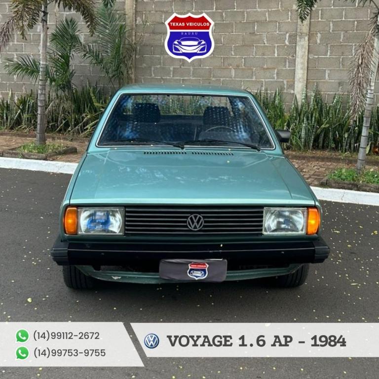 VOLKSWAGEN Voyage