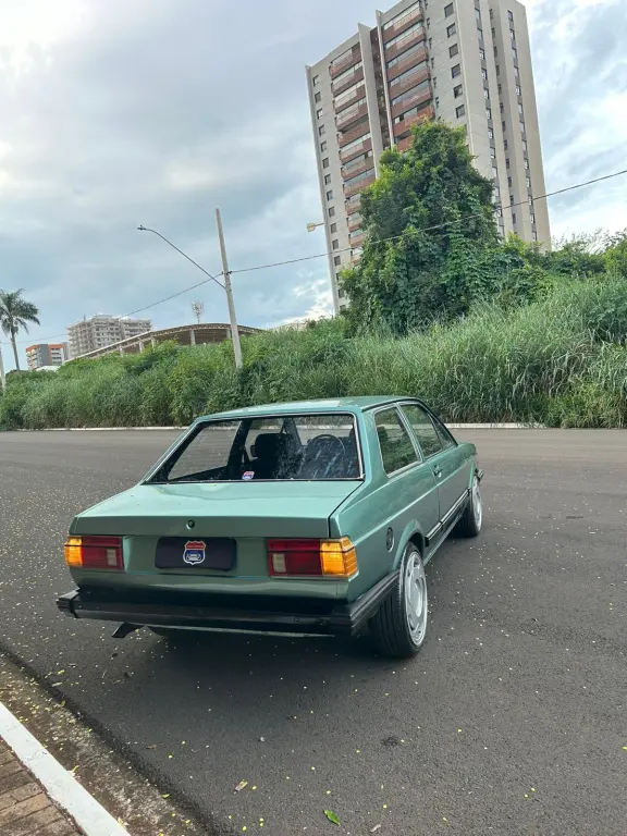 VOLKSWAGEN Voyage - Foto