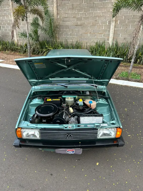 VOLKSWAGEN Voyage - Foto