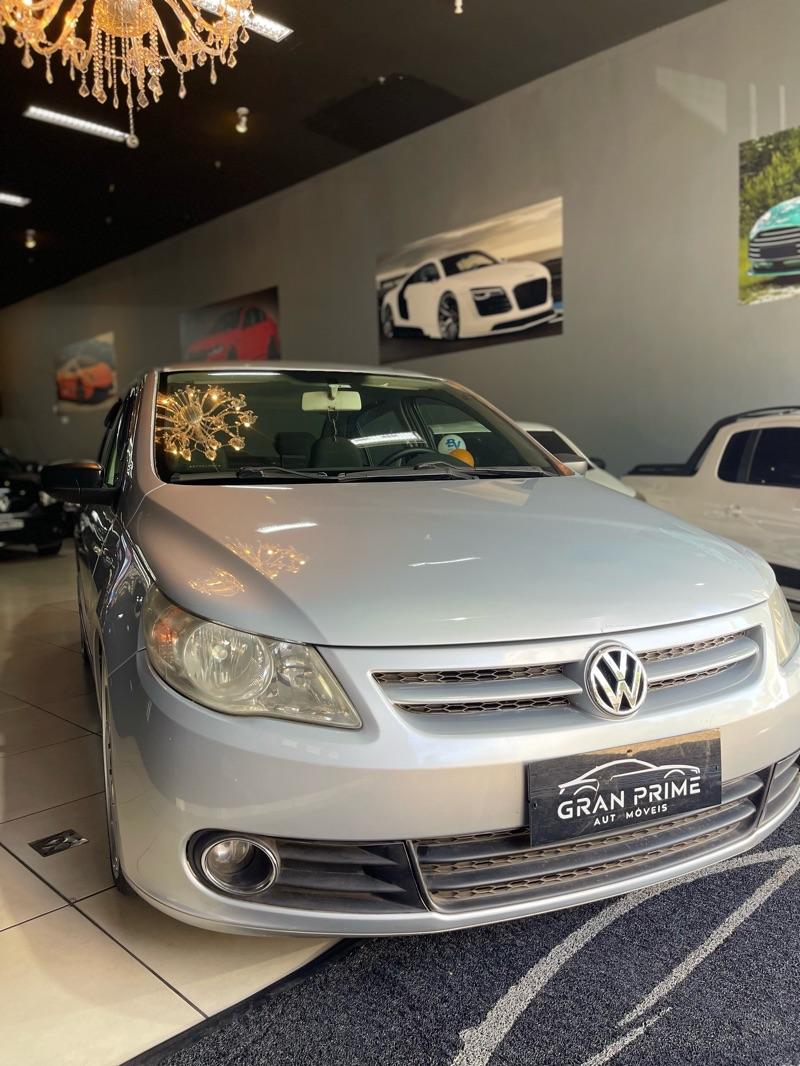 VOLKSWAGEN Voyage - Foto