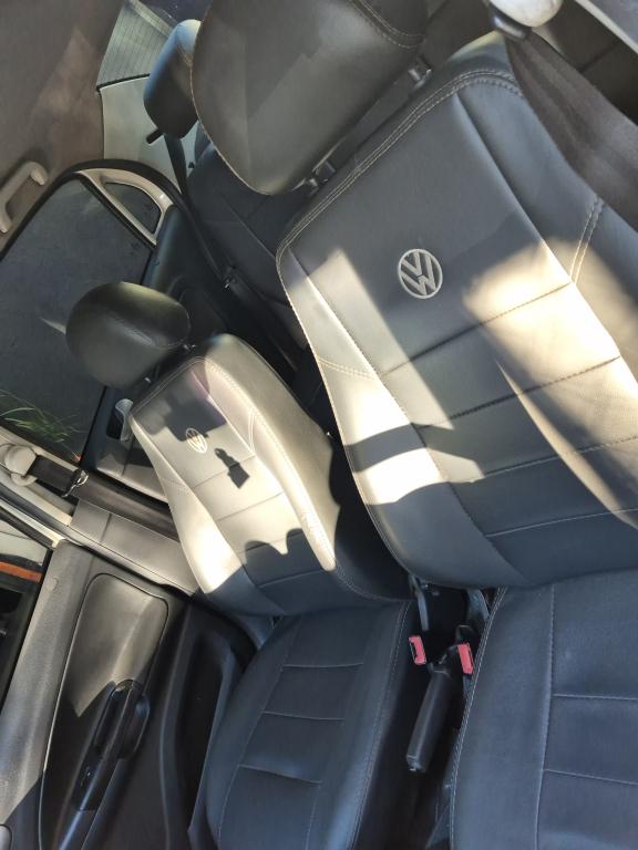 VOLKSWAGEN Voyage - Foto