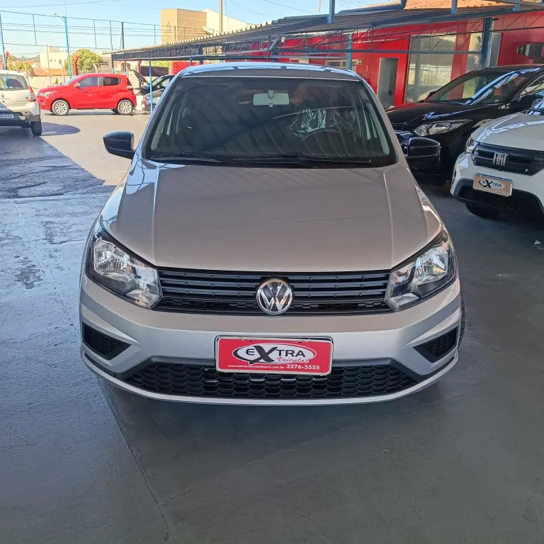 VOLKSWAGEN Voyage - Foto