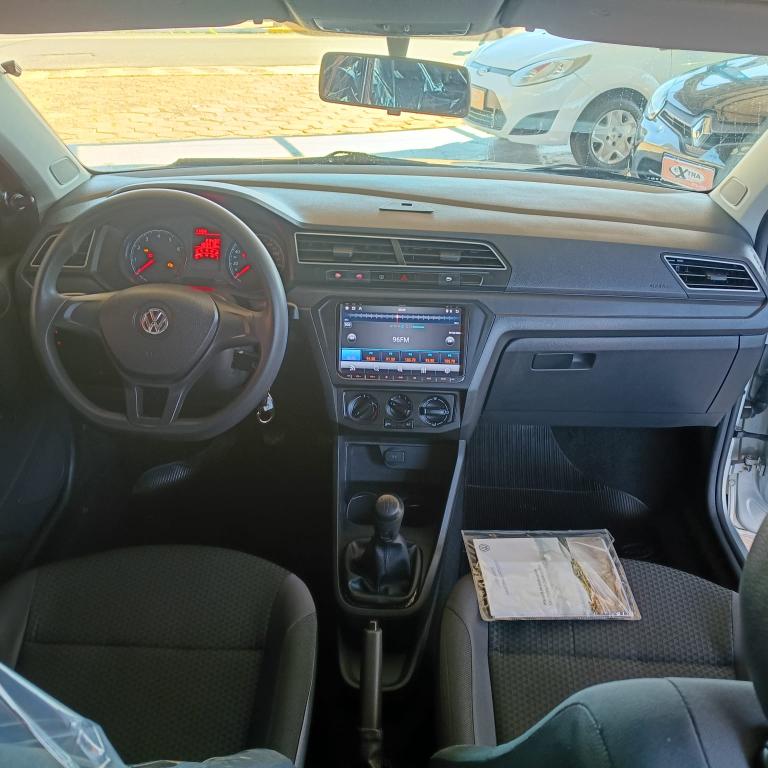 VOLKSWAGEN Voyage - Foto